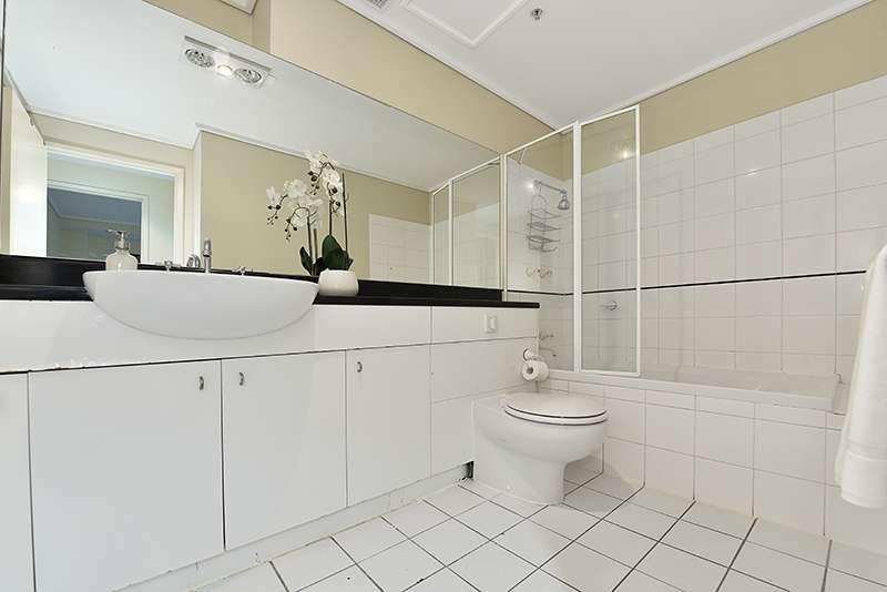 Apartment 310 181 Exhibition Street Melbourne CBD