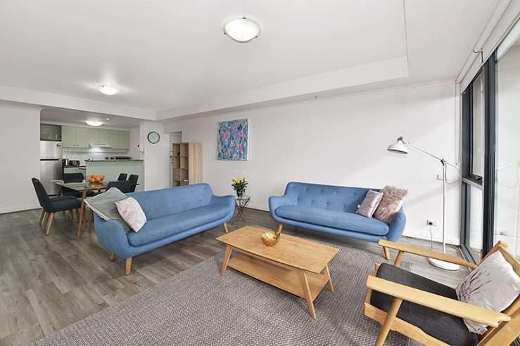 Apartment 121 33 La Trobe Street Melbourne CBD