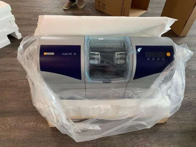 Sirona inLab CEREC MC XL 4-Axis Dental Milling Machine