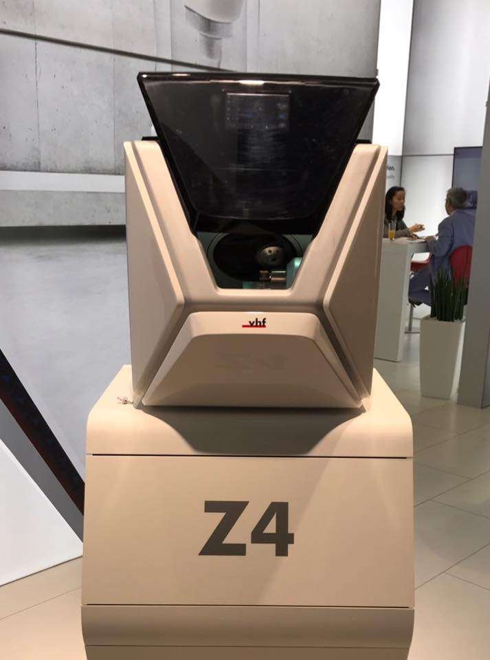 VHF Z4 4-Axis Dental Milling Machine