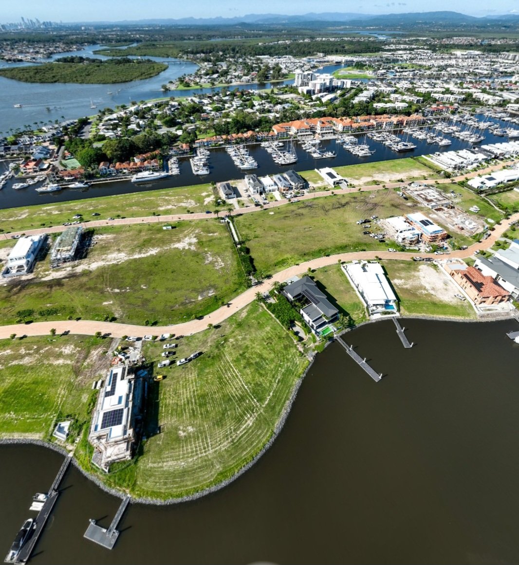 Land for sale in a secure estate