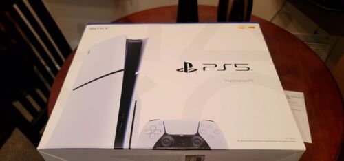 Fs: PlayStation 5 Console And DualSense Controller