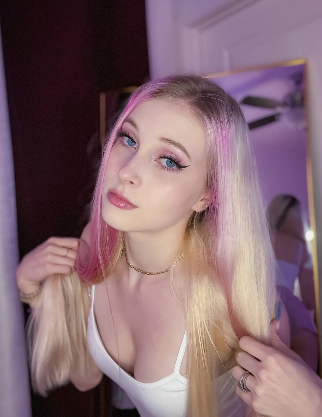 (Sexy Hot girl Top Fun)Quality Time No Rush Please