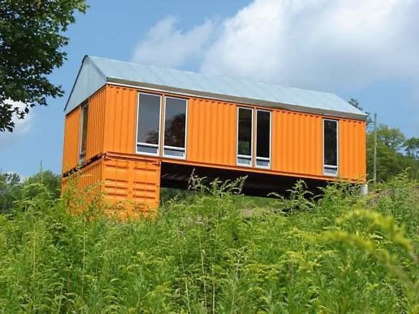 USED AND NEW SHIPPING CONTAINERS FOR SALE