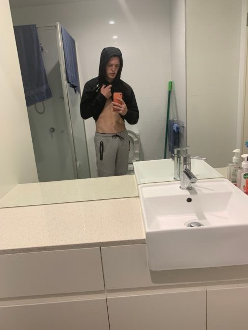 Seeking a female any age group is fine for casual fun or FWB