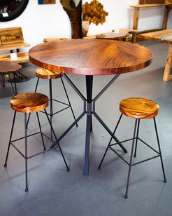 Handcrafted Timber Tables in Brisbane – Unique Live Edge Designs