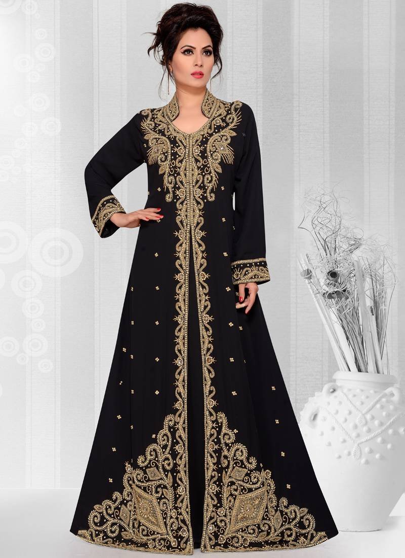 Elegant Kaftans & Caftan Dresses – Special Discount on Muslim Clothing