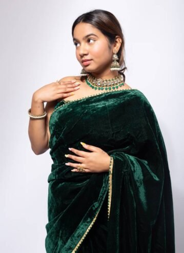 Shop Velvet Sarees Online – Upto 10% Off on Stylish Sarees at Mirraw