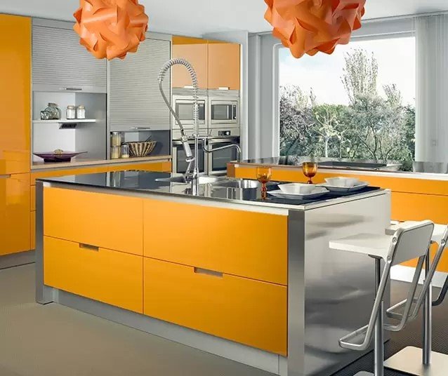 Choosing the Right Kitchen Layout for Everyday Living