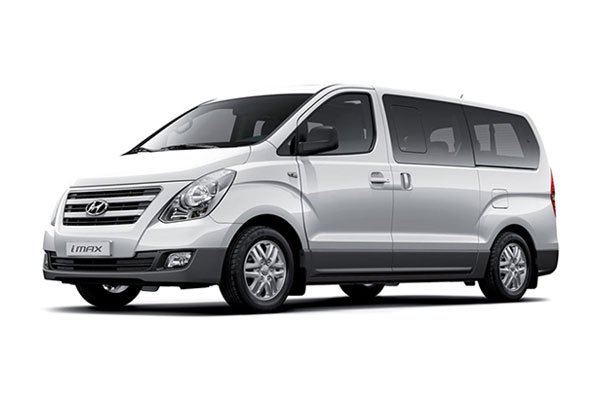 Network Car & Truck Rentals Cairns – Premium 8-Seater Rentals