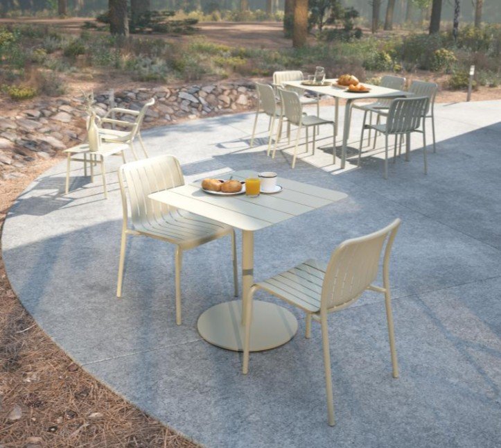 Roku Café Table Outdoor – Stylish Latte Finish for Patios