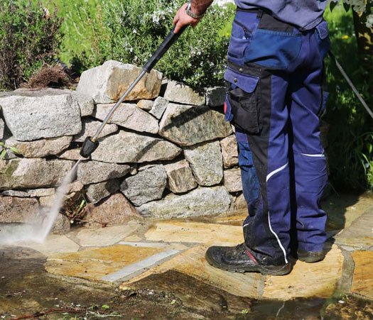 Is weather exposure, salt air, or mould making your Davidson or Dee Why property look neglected?