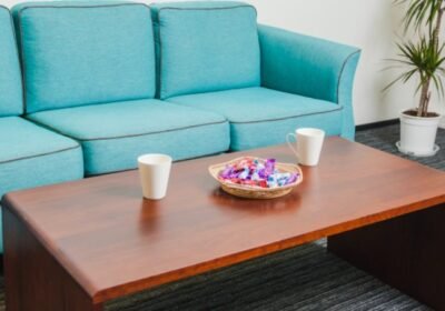 Right-Coffee-Table-And-Corner-Table