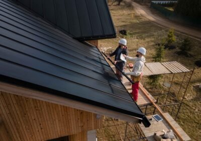 full-shot-roofers-working-with-helmets-2_11zon