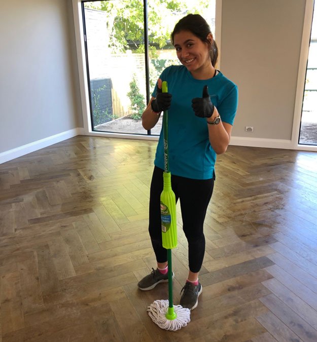 Professional Housekeeper Melbourne – Reliable Service