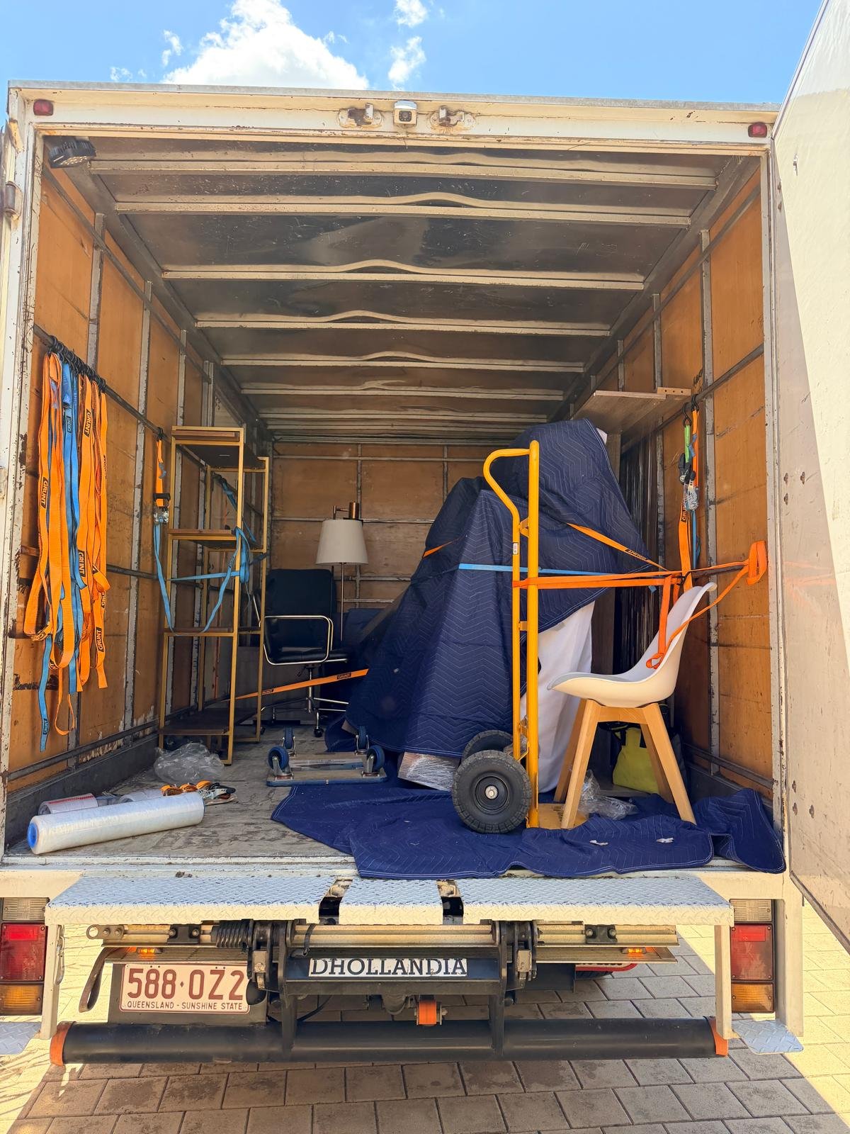 XMovers’ Removalists Gold Coast Guide: What to Expect on Moving Day