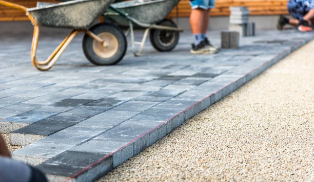 Residential Concrete Driveway Builders – Call Falcon Now
