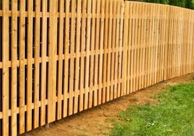 High-Quality-Fence-and-Deck-Painting